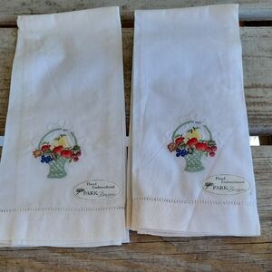 Park Designs White Hand Embroidered Kitchen Towels